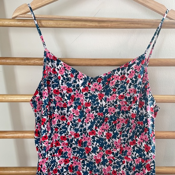 Set of 3 Old Navy Dresses - Picture 5 of 7